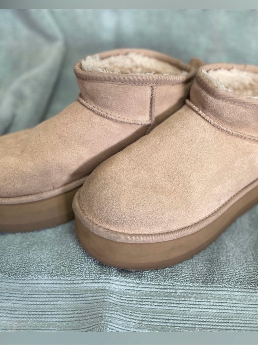 Ugg ultra mini platform - sand color